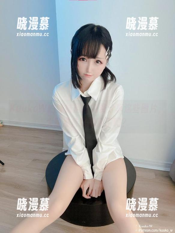 KuukoW的妹妹居然免费分享这些图片，大家准备好围观了吗？