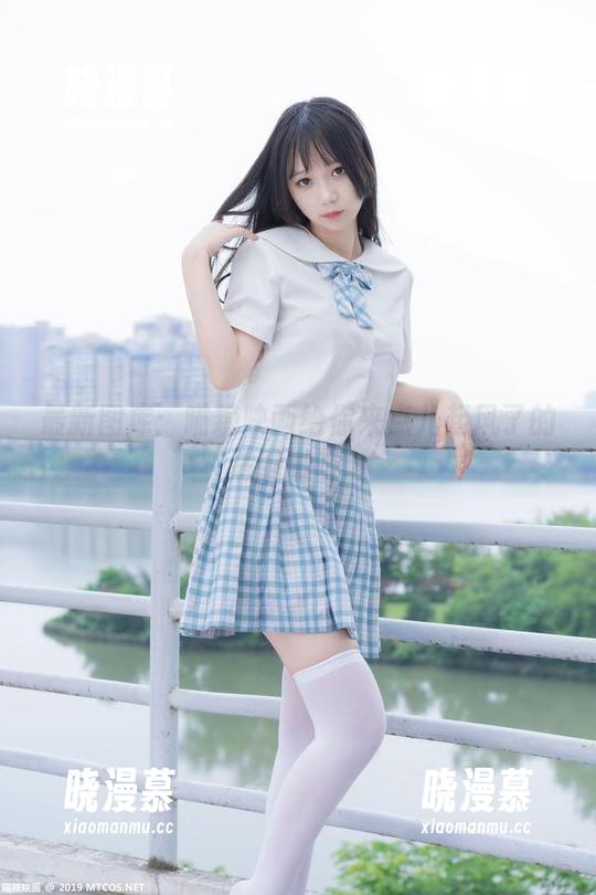 最新图库：喵糖映画给你来点儿起风了的肩膀滋味。