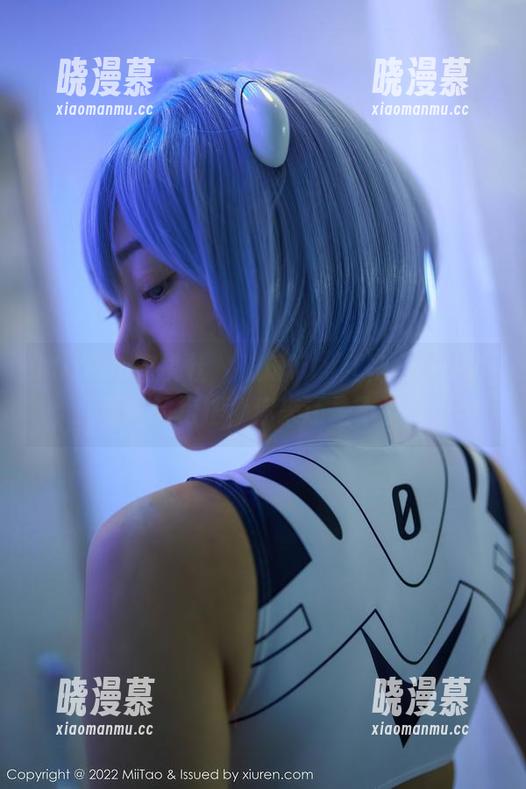 MiiTao蜜桃社 - 琉璃lily红裙合集：冲着她的裙摆，你来还是不来？