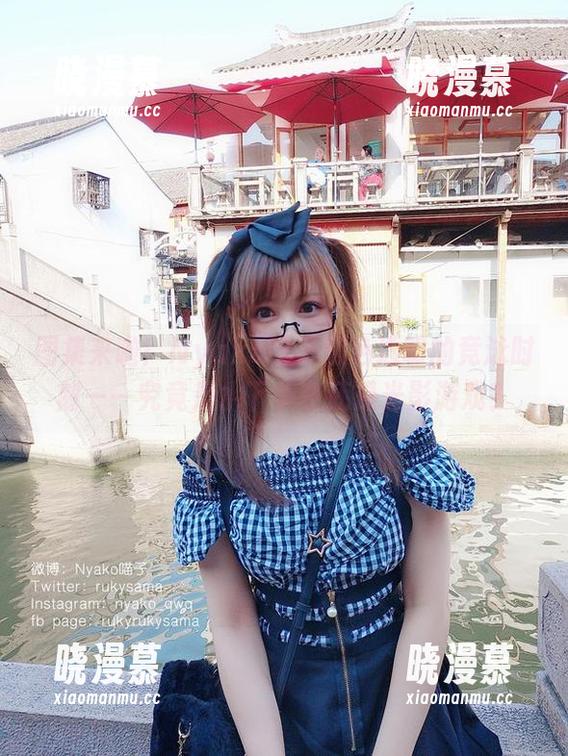图集来啦！Nyako喵子黑色透明的竞泳时刻——究竟是水下争夺还是光影游戏？