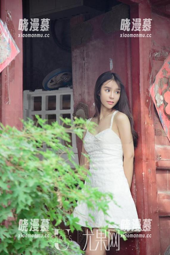 UGirls尤果网-徐梓伊 UGirls尤果网 - 原图上徐梓伊的牛仔裤,那一刻我只想说“哇”