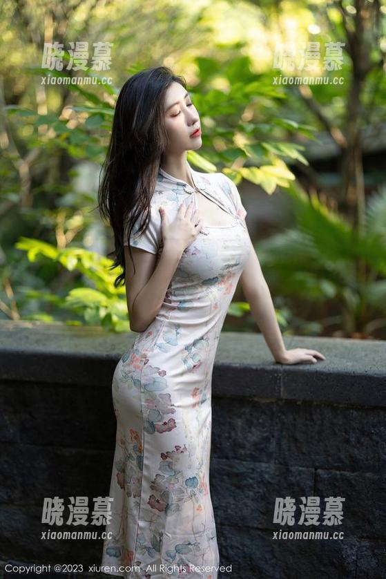 Xiuren秀人网 - 在小肉肉咪的精选作品里，发现裸足的另一种可能，啧啧，你敢说不是吗？
