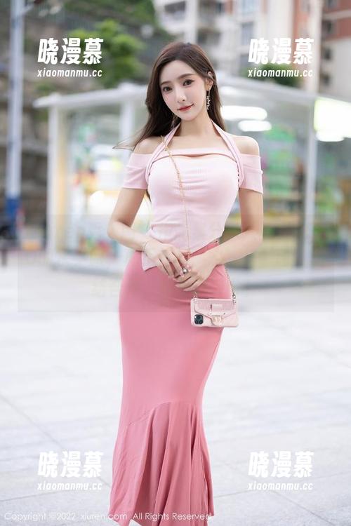 Xiuren秀人网-熊吖BOBO Xiuren秀人网 - 作品集分享:熊吖BOBO的水手服,真不愧是‘水’与‘萌’的结合体,快来评评分!