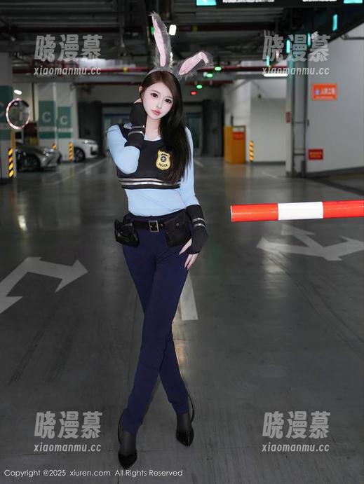 Xiuren秀人网-赵惟依coco Xiuren秀人网 - 教室里的高清梦游——赵惟依coco不小心闯入这幅写真