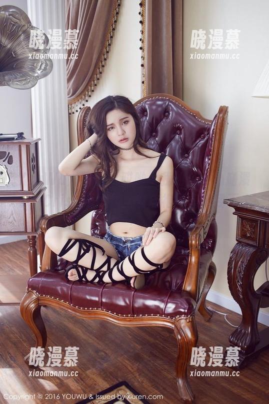 YouWu尤物馆 - 哎呦，我的少女心崩溃了，Cris_卓娅祺全套旗袍图集赖我不走！