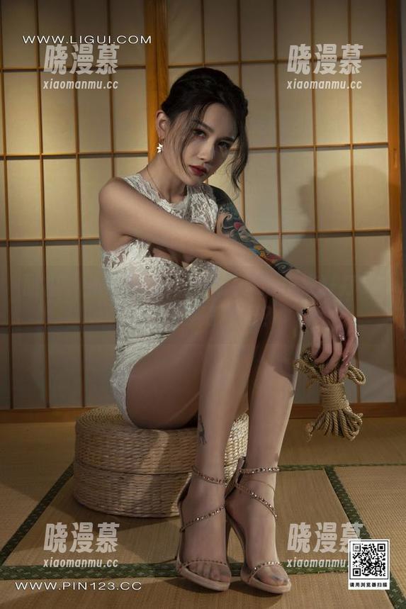 丽柜 - 允儿美图：学妹又来带你疯狂打Call，掌声在哪里？