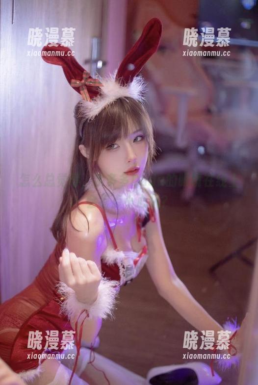 怎么总觉得，余多多Dudu的眼镜在线上会有点小心机？