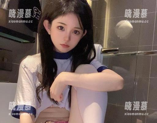 当倦倦喵的美脚遇上照片：分享下，谁能抗拒这个画面？