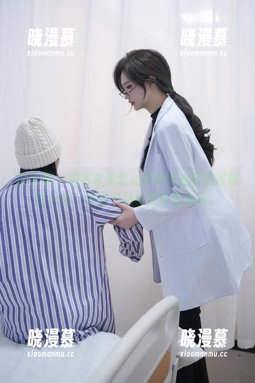 周妍希 微密圈 - 周妍希是怎么做到让油亮变得吸引人的,这图包总让我停留太久。