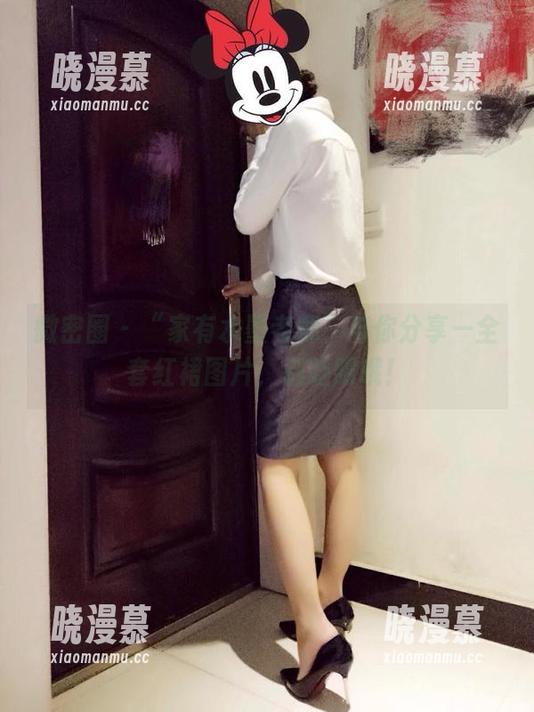 微密圈 - “家有水墨老师”与你分享—全套红裙图片，别眨眼哦！