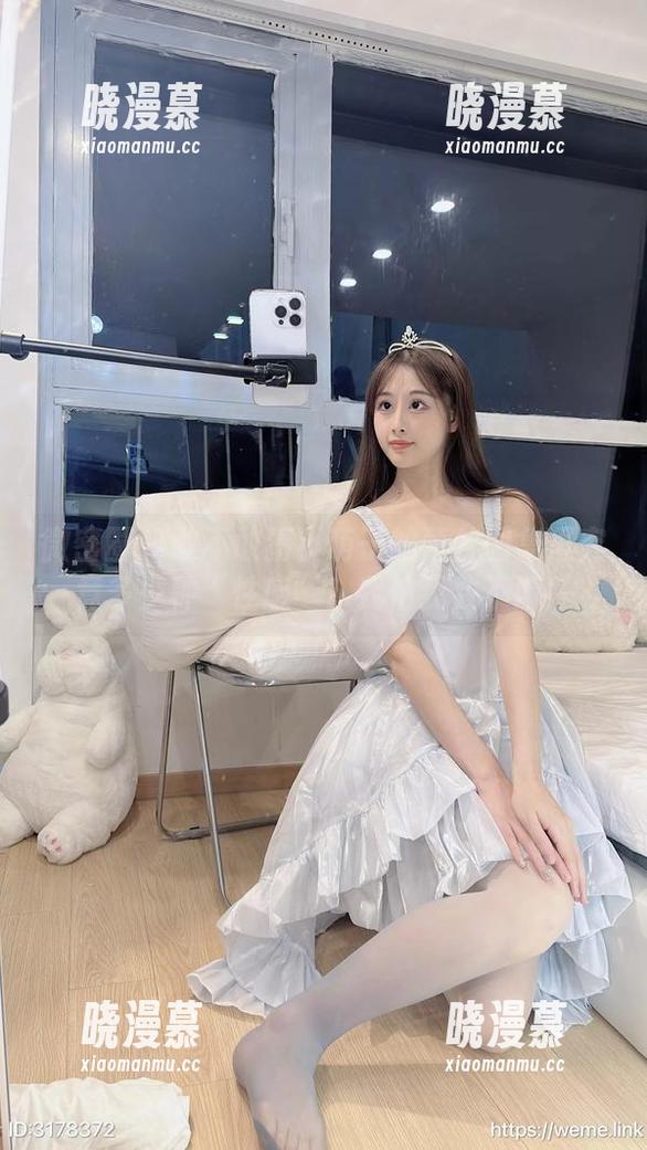 微密圈 - 敢不敢猜小萌子的蕾丝图集里究竟多少种“性感”？我怕我数不清！