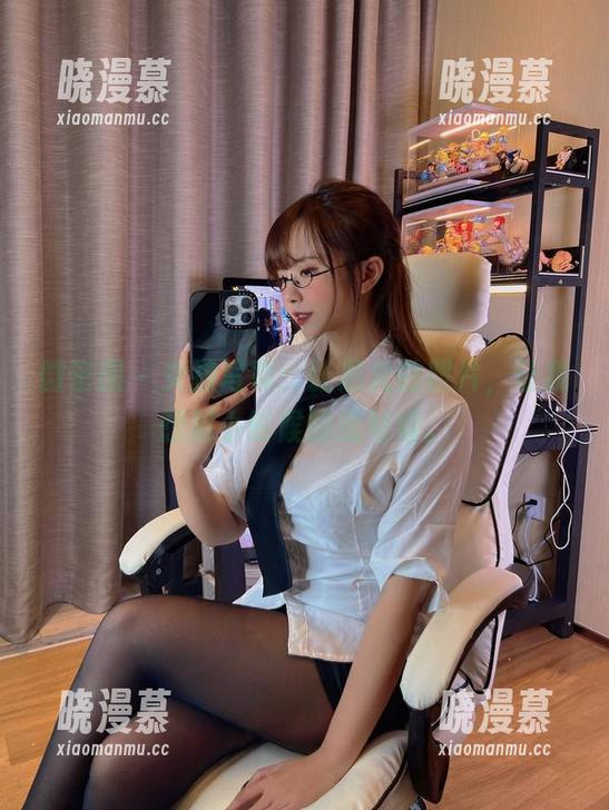 微密圈 - 女孩写真：张思允的照片，让我想起小时候的纸娃娃。