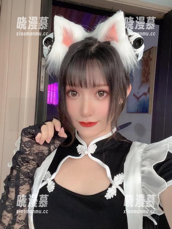 今儿个就来溜达木之本果，冬雪沁香的免费写真，还能少点什么？