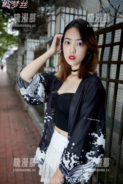梦丝女神 - 玥玥的村落美图，它会把你的负能量一扫而光吗？
