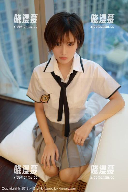 模范学院 - 一组李雅柔182CM的私房图片，让你见识什么叫做‘御姐范’——关键是，晚上吃什么？