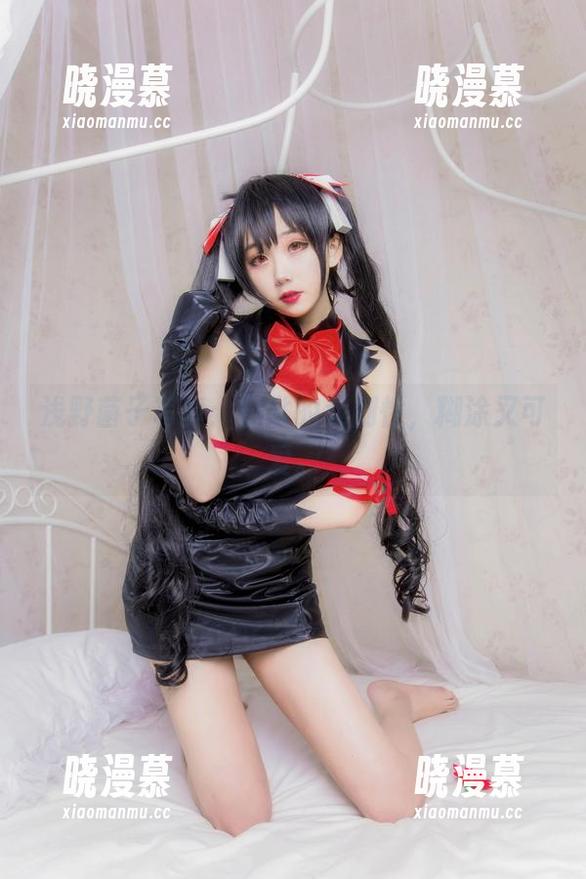 浅野菌子写真：日常的戏剧性，糊涂又可爱。