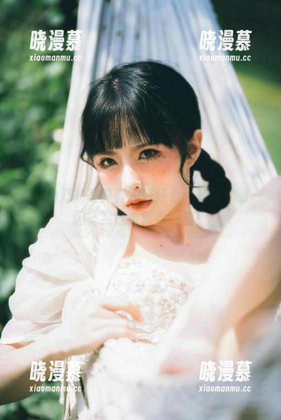 清水由乃的写真真的好好看，套装才刚一闪，我就要再看一遍！