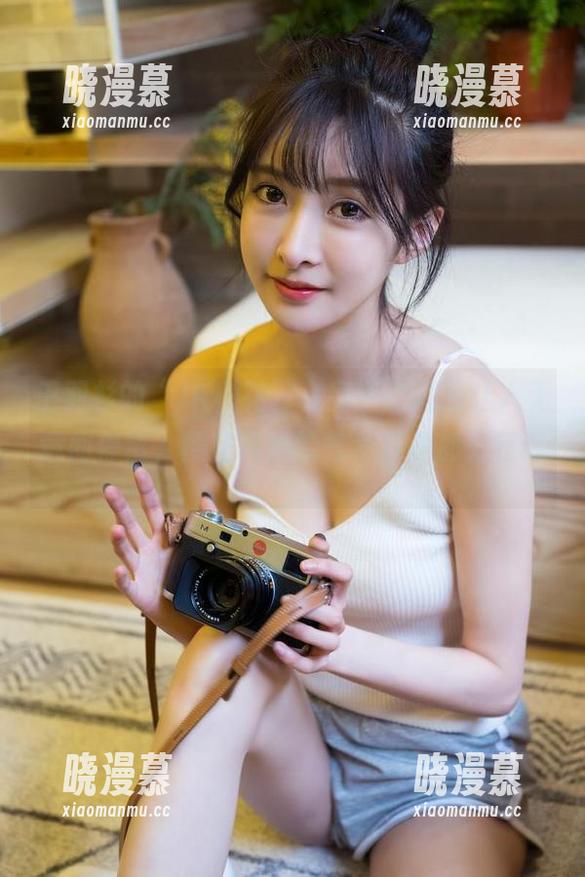 王羽杉 王羽杉的“JK樱花”,高清的画面让人无意间停留,樱花和她的气质竟是那么和谐。