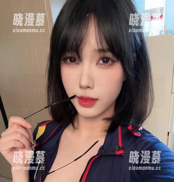 琳铛铛 微密圈 - 看!琳铛铛的紫色小宇宙,私拍资源哈哈哈,让心随便飞。