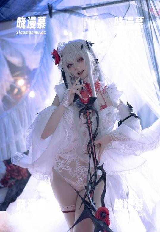 百合欧皇子的莱莎联动，有点美，有点新奇的写真