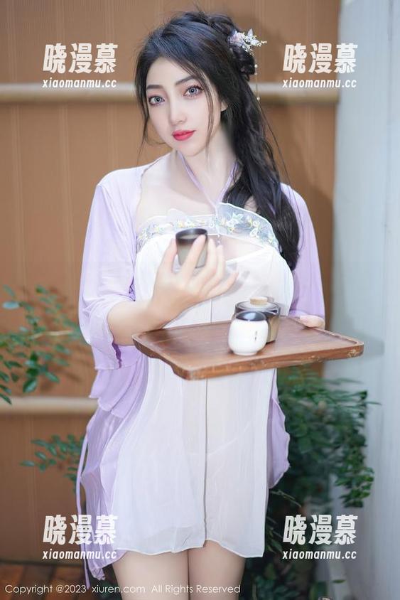 秀人网 - 制服与梦想碰撞，周慕汐的网盘时刻