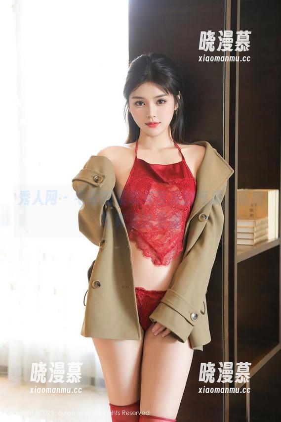 秀人网 - 毛衣的柔软与言沫的气质，私房写真里的碰撞