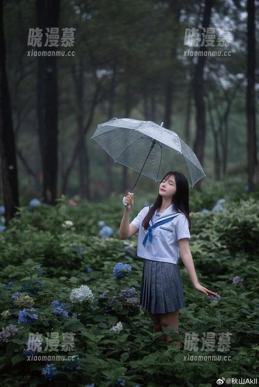 秋山AkI的秋の恋图包：无圣光，勾引你的眼球！