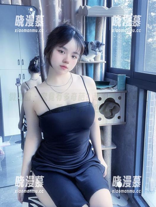 葱油饼er 微密圈 - 究竟有多奇葩?葱油饼er与白抹茶的写真图包