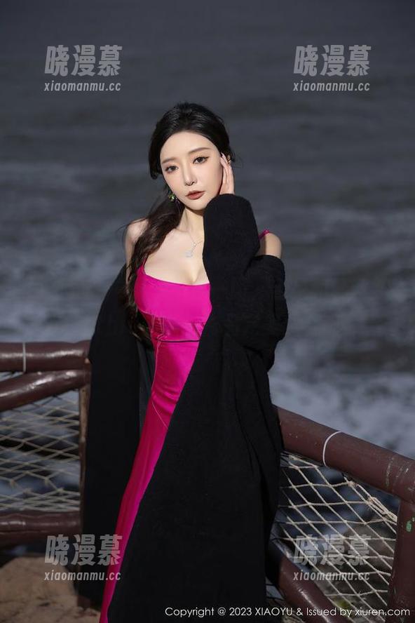 语画界 - “秘密”这一词，倒是和杨紫嫣Cynthia的私拍作品完美契合呢。
