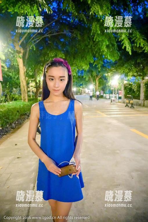 青豆客 - 深夜模式下的杨上萱灰丝——不多加评论了，原图合集自有见证
